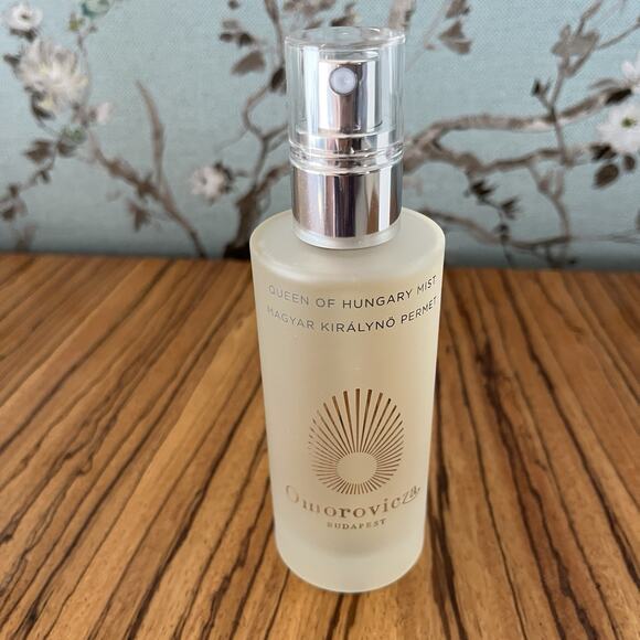 Omorovicza Budapest Queen of Hungary Mist 3.4 fl oz/100ml - Picture 2 of 3